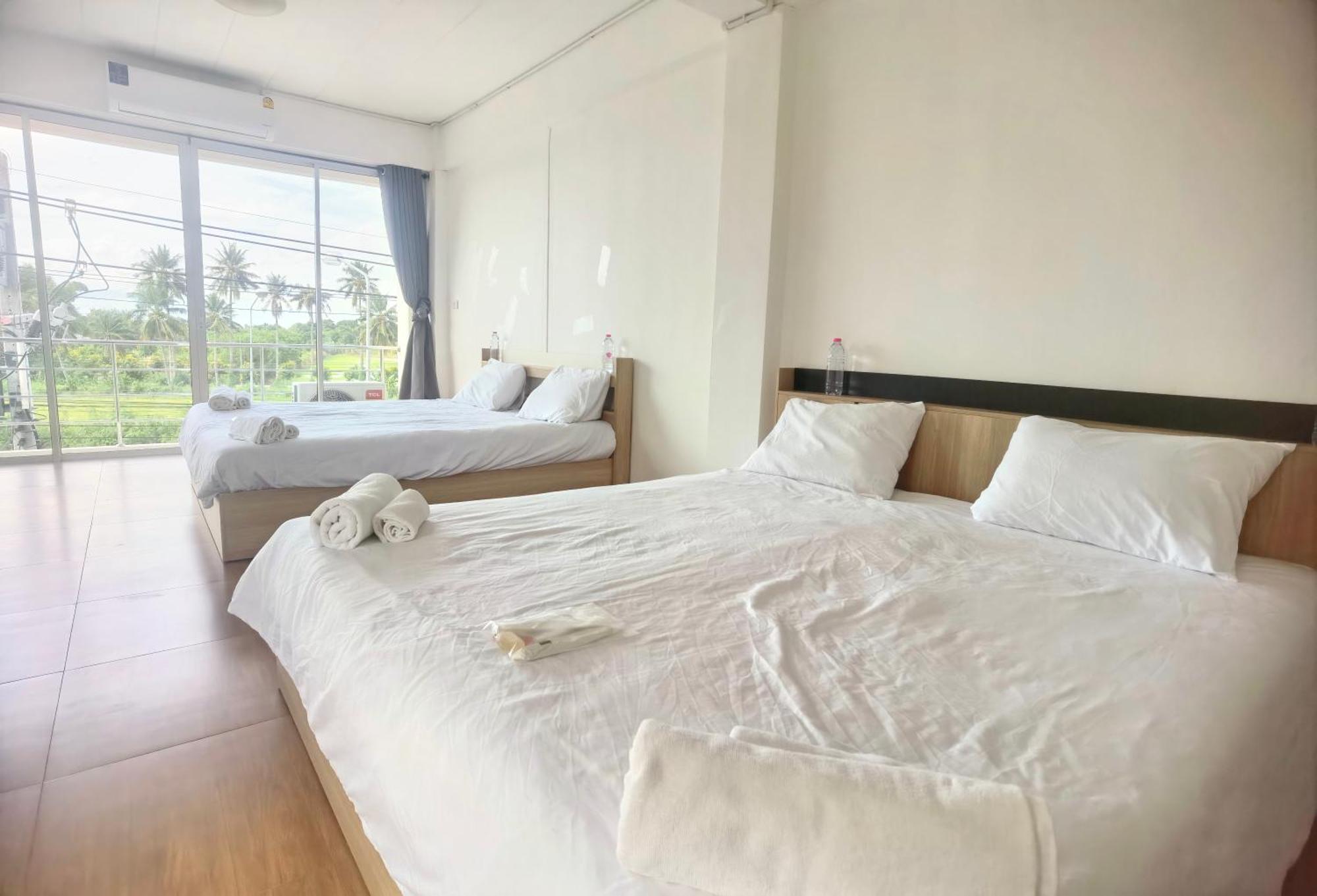 115 Townhouse Hotel Ban Khlong Krang Exterior foto