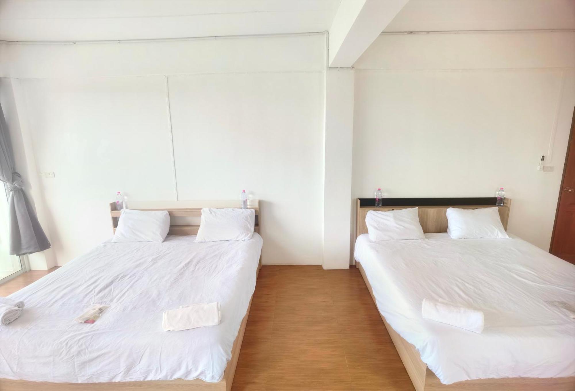 115 Townhouse Hotel Ban Khlong Krang Exterior foto
