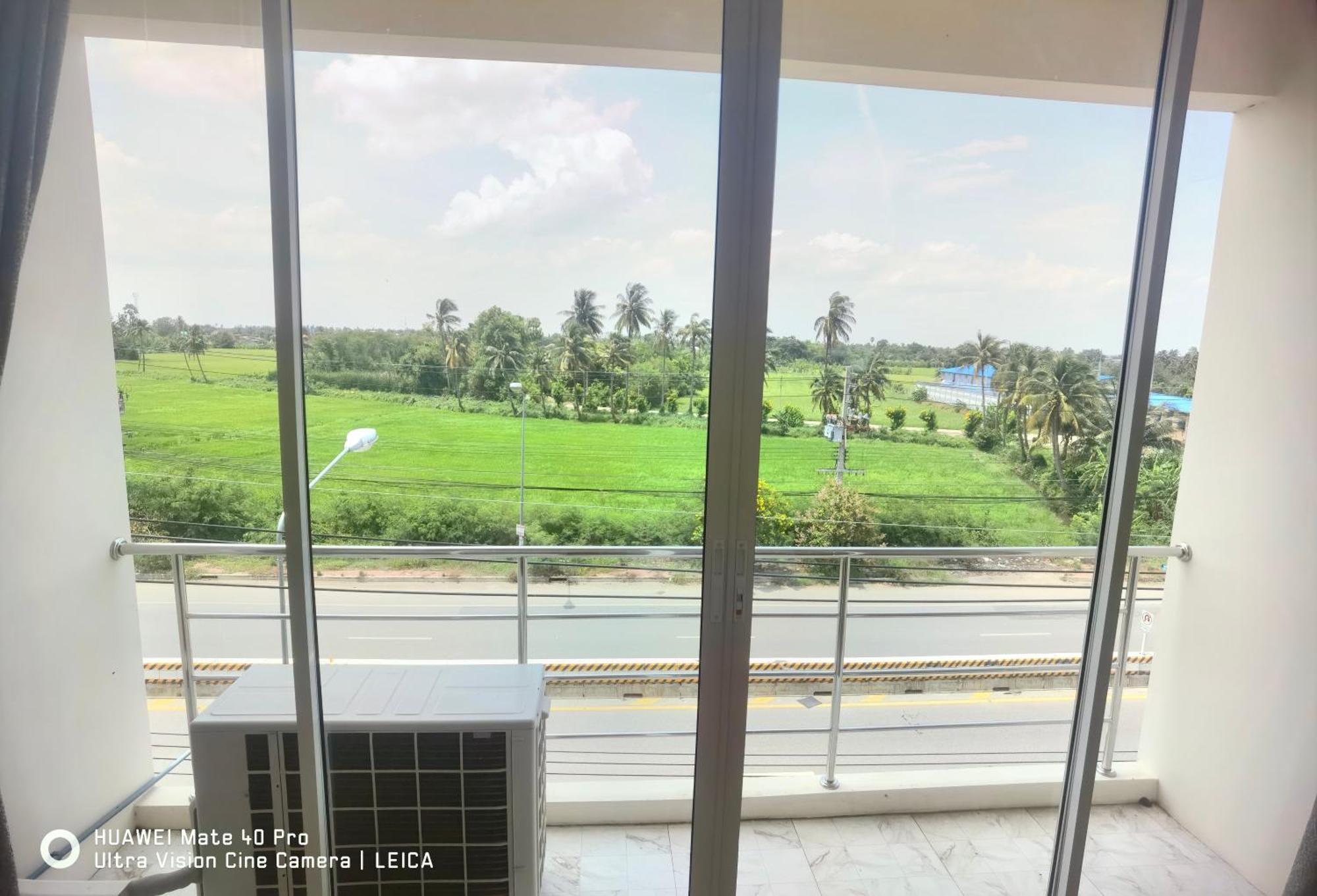 115 Townhouse Hotel Ban Khlong Krang Exterior foto