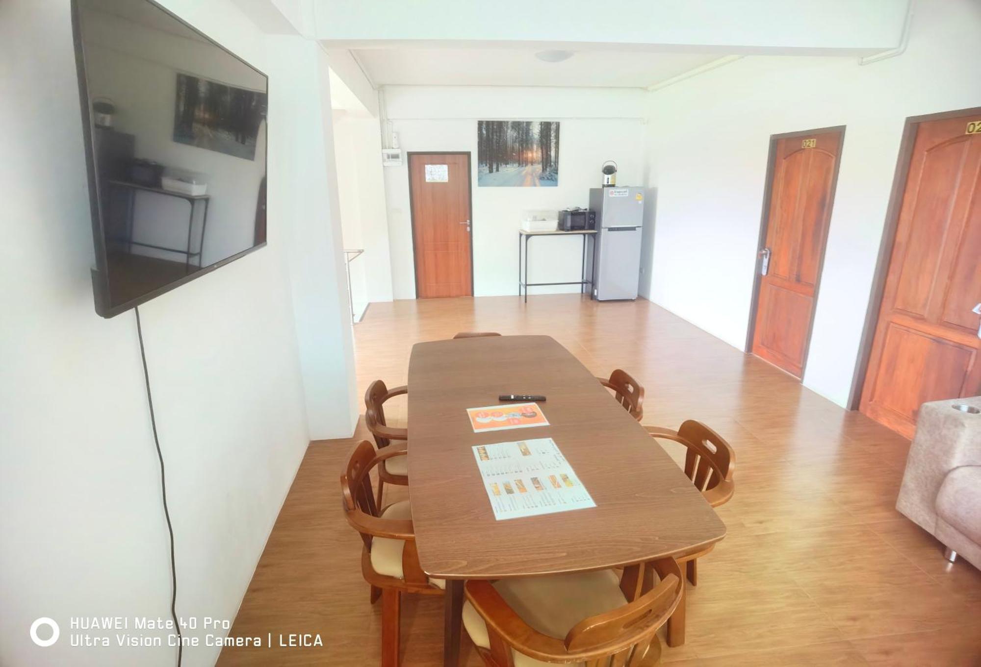 115 Townhouse Hotel Ban Khlong Krang Exterior foto