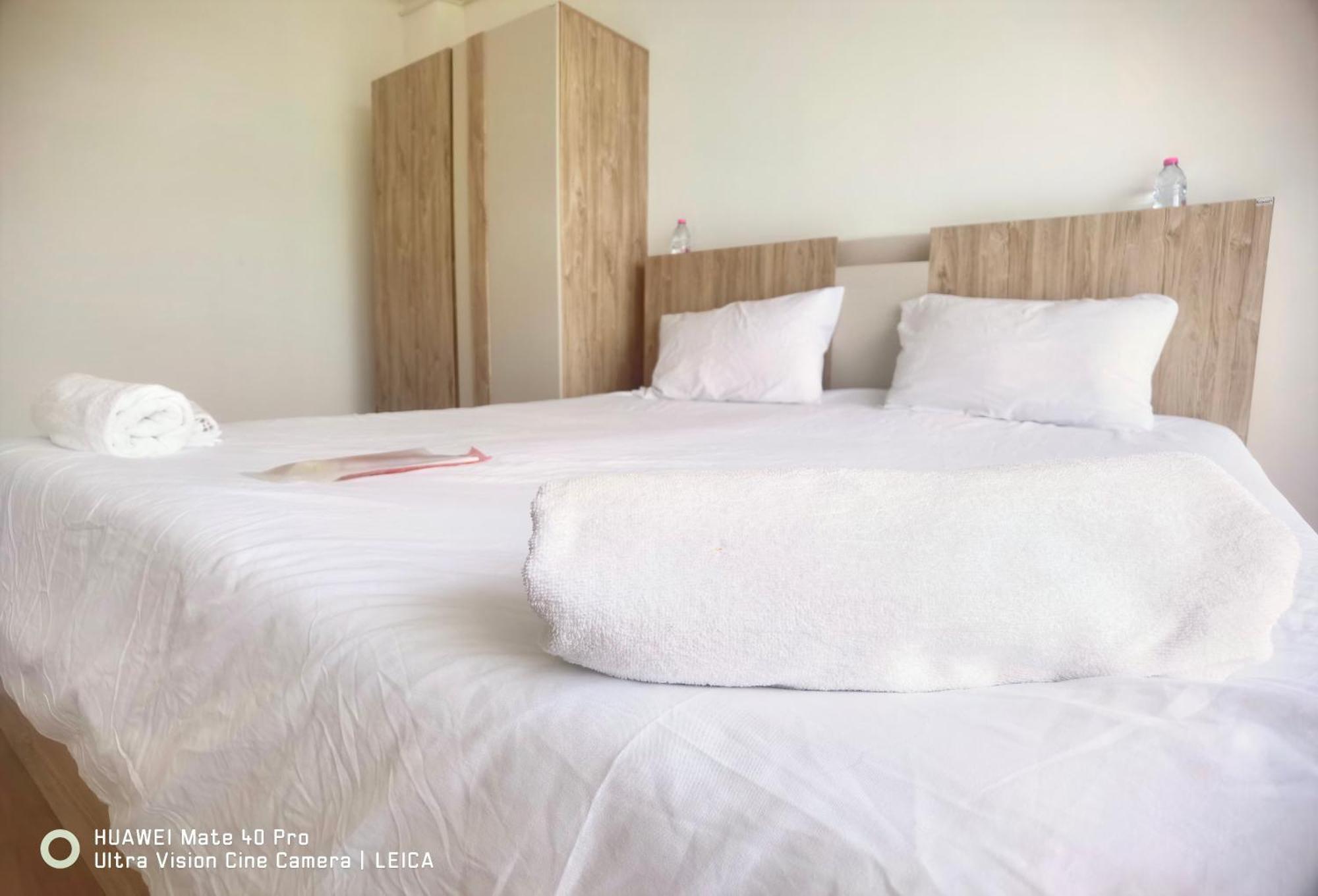 115 Townhouse Hotel Ban Khlong Krang Exterior foto