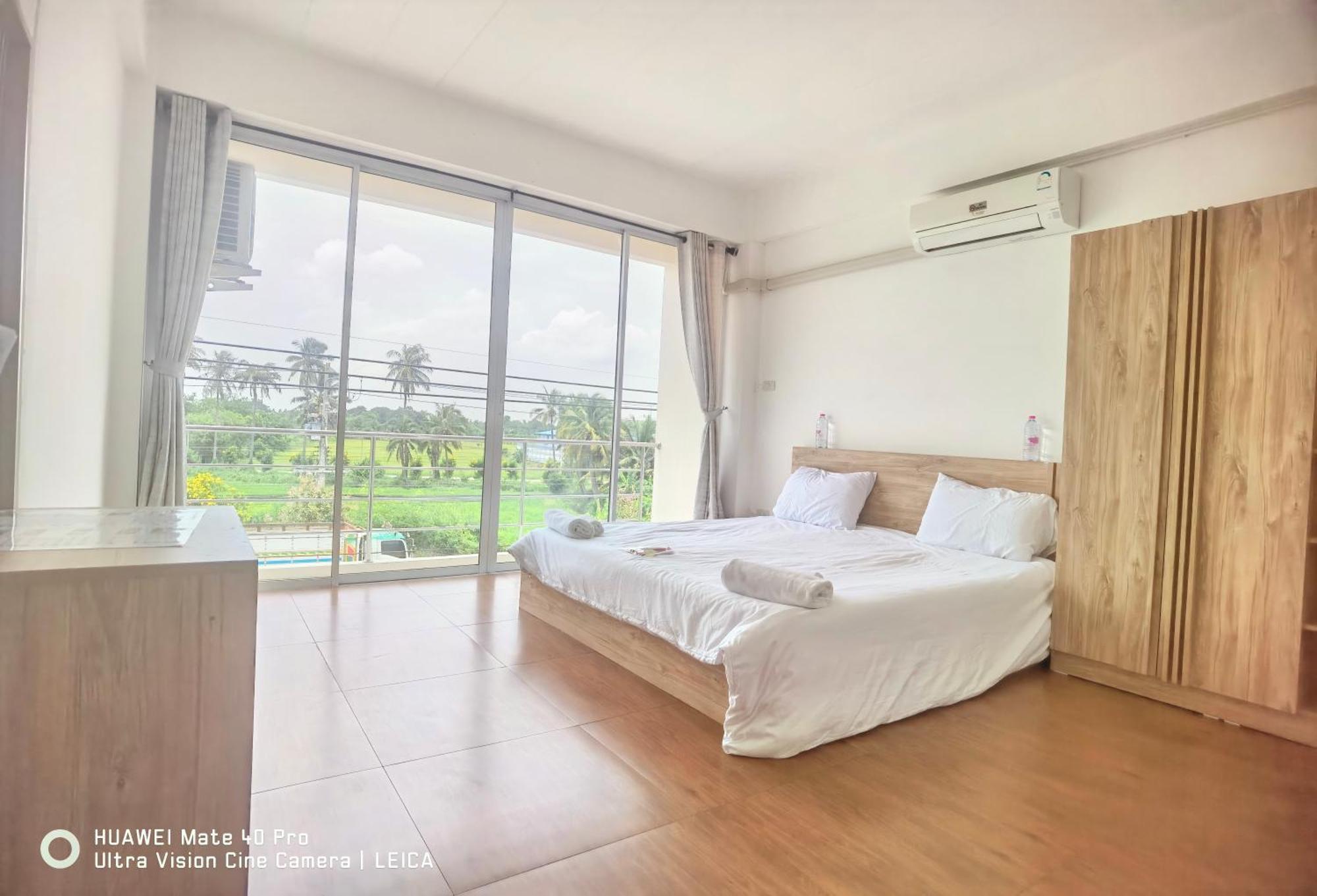 115 Townhouse Hotel Ban Khlong Krang Exterior foto
