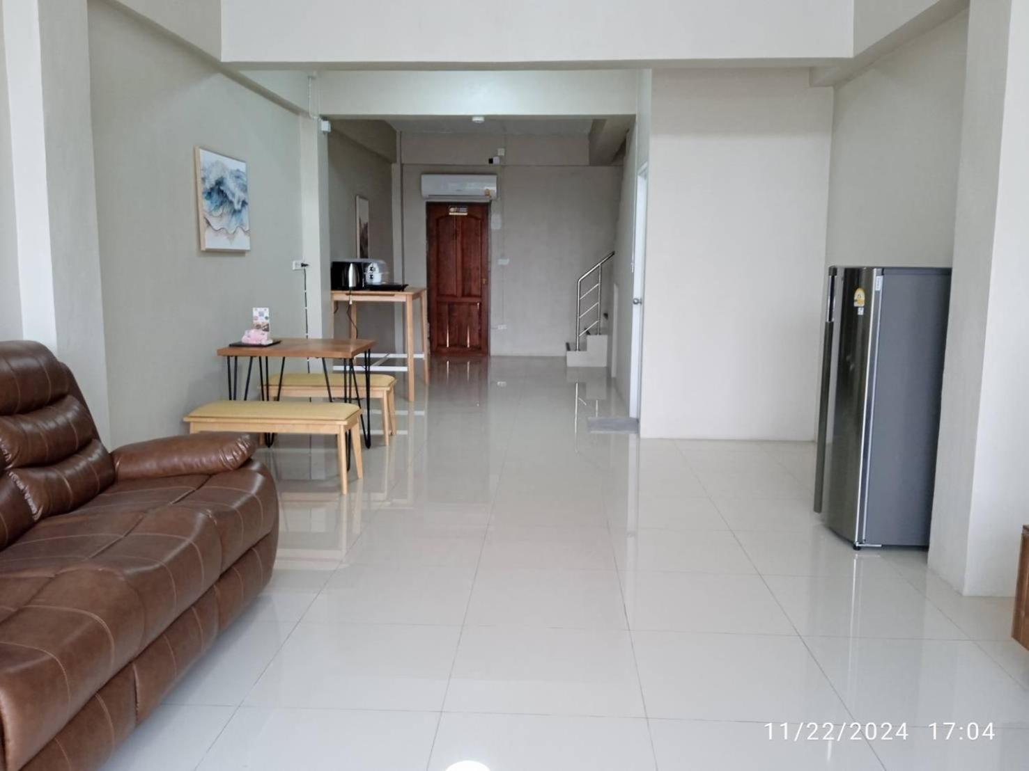 115 Townhouse Hotel Ban Khlong Krang Exterior foto